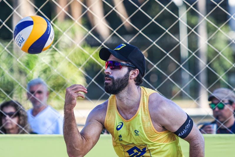 Estreando no Parque da Cidade, Bruno Schmidt comemora volta a Brasília no Circuito Brasileiro de vôlei de praia