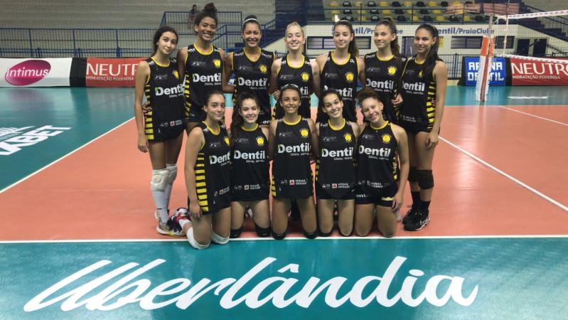 Inspiradas pela final da Superliga, base do Dentil/Praia Clube joga em casa o CBI sub-17 feminino