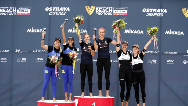 Na República Tcheca, Talita e Rebecca conquistam a prata em etapa Elite do Circuito Mundial de vôlei de praia