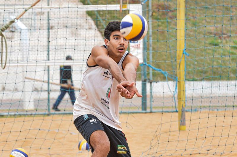 Nova geração do vôlei de praia brasileiro de olho na vaga para o Mundial sub-19