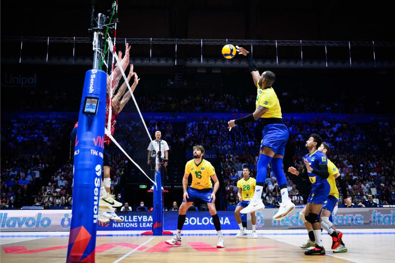 Seleção masculina perde para os Estados Unidos nas quartas de final da Liga das Nações; Mundial é o próximo desafio