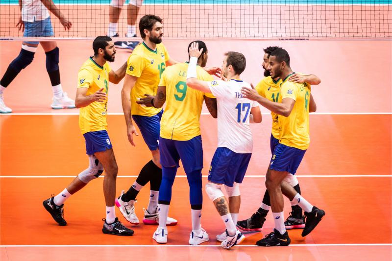 Seleção masculina vence clássico contra a Argentina e está na semifinal do Mundial 