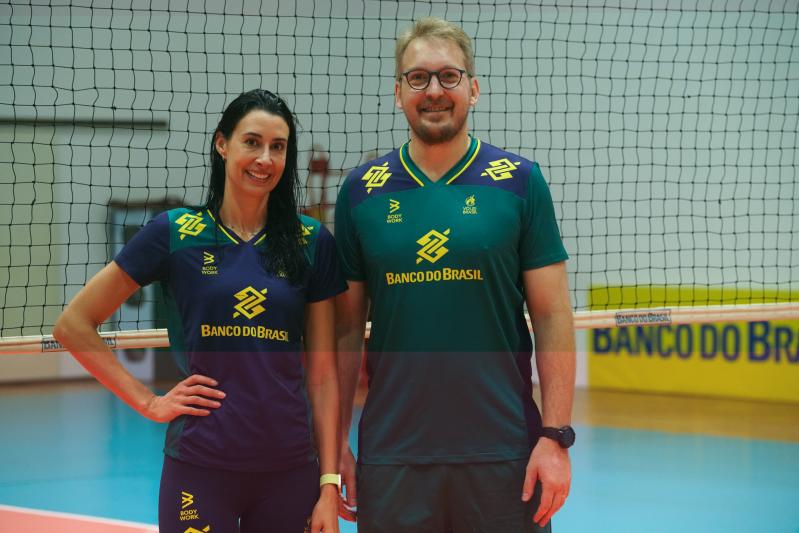 Ação da CBV coloca experiência dos campeões olímpicos Sheilla e André Heller a serviço das seleções brasileiras