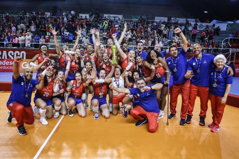 Bradesco Esportes conquista o título da Superliga B feminina 2023 com campanha invicta