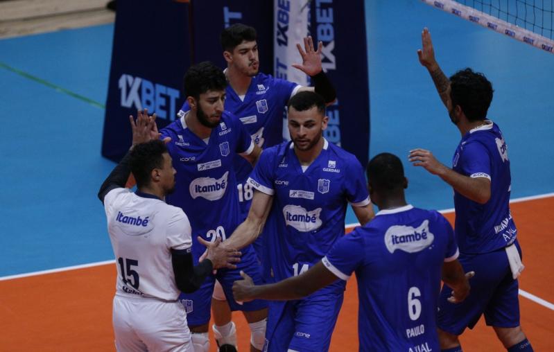 Hexacampeão Sada Cruzeiro e atual campeão Itambé/Minas encaram os estreantes Suzano Vôlei e Farma Conde Vôlei SJC nas semifinais da Copa Brasil 2023