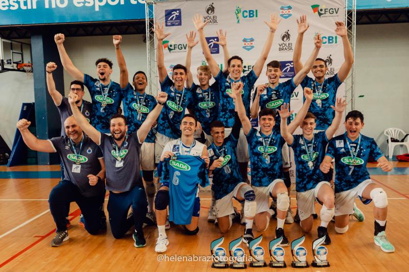 Sada e Minas Tênis Clube encabeçam a lista de classificados para a fase final do CBI sub-19 masculino